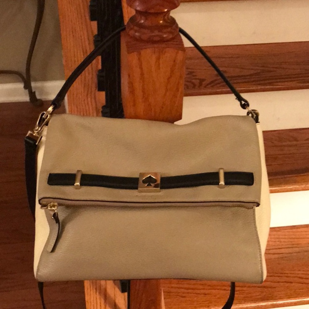 ♠️ Kate Spade leather convertible crossbody bag♠️